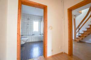 Platz für Träume: Großzügige 4-Zimmer-Whg. mit 123 m² und tollem grünen Innenhof, zum Hammerpreis! – Die vollständige Adresse der Immobilie erhältst du vom Anbieter., 90429 Bärenschanze, Nürnberg – Vorschaubild 11