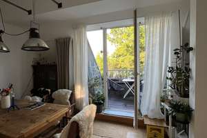 Gemütliches Dachgeschoss-Highlight: 2 Zimmer, ruhig, grün, Isar-nah