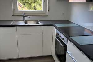 Wohnen mit Charakter: Modernisierte, lichtdurchflutete Vier-Zimmer-Wohnung in Altdorf – Jusistraße 4, 72655 Altdorf – Vorschaubild 5