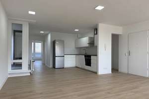 Gepflegte 2,5-Zimmer-Wohnung mit Loggia