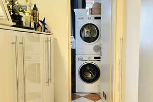 Teilmöblierte 4-Zi.-Wohnung mit EBK, Waschmaschine & Trockner | Nähe Ostbahnhof  – Ampfingstraße 45, 81671 Echarding, München – Vorschaubild 5