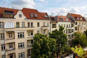 Wohnen im Helmholtzkiez: 3-Zimmer-Altbau mit Balkon, 94 m² – Die vollständige Adresse der Immobilie erhältst du vom Anbieter., 10437 Prenzlauer Berg, Berlin – Vorschaubild 5
