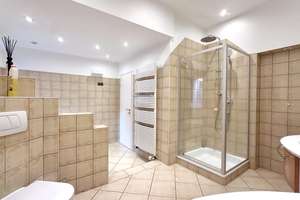 Luxus & Wellness am Stadtwald – Exklusives Einfamilienhaus mit Indoor-Pool, XL Garten und XL Ga... – Die vollständige Adresse der Immobilie erhältst du vom Anbieter., 42697 Ohligs/Aufderhöhe/Merscheid, Solingen – Vorschaubild 15