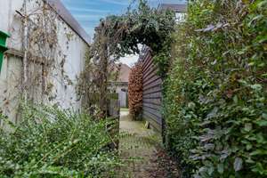 Charmant renoviertes Reihenmittelhaus im wunderschönen Elten Emmerich Angebot ab 235.000,-- k.k. – Die vollständige Adresse der Immobilie erhältst du vom Anbieter., 46446 Emmerich am Rhein – Vorschaubild 25