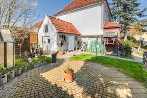 Attraktives Zweifamilienhaus mit Garten, Vermietungspotenzial und vielseitigen Nutzungsmöglichkeiten – Die vollständige Adresse der Immobilie erhältst du vom Anbieter., 32051 Herford – Vorschaubild 5