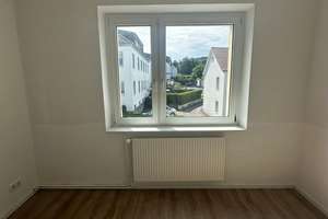 Helle 3 - Zimmer Wohnung mit separatem Mansardenzimmer in schöner Lage zu vermieten!  – Grafschaftsweg 6, 58675 Hemer – Vorschaubild 9