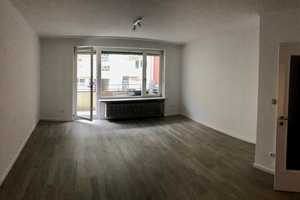 Schöne 1,5-Zimmer-Wohnung mit Balkon und Einbauküche in München – Amalienstrasse 19, 80333 München – Vorschaubild 2