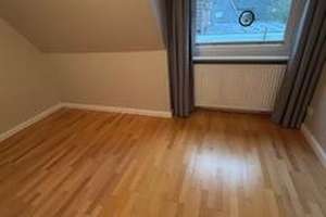 Zwei verbundene EFH der vielen Möglichkeiten in Hamburg Wellingsbüttel – Farmsener Weg 56 + 56 a, 22391 Wellingsbüttel, Hamburg – Vorschaubild 19