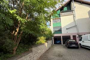 Großzügige 3-Zimmer-Wohnung mit zwei Balkonen, Gartenanteil und Garage in Würzburg-Oberdürrbach – 97080 Dürrbachtal, Würzburg – Vorschaubild 3