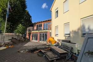 Wohnen mit Charakter: Mehrfamilienhaus in Frankfurt-Bonames – 60437 Bonames, Frankfurt am Main – Vorschaubild 4