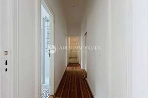 *4-Zimmer-Altbauwohnung mit Balkon, Stuck, Parkett und Einbauküche* – Knesebeckstr. 4, 10623 Charlottenburg, Berlin – Vorschaubild 30
