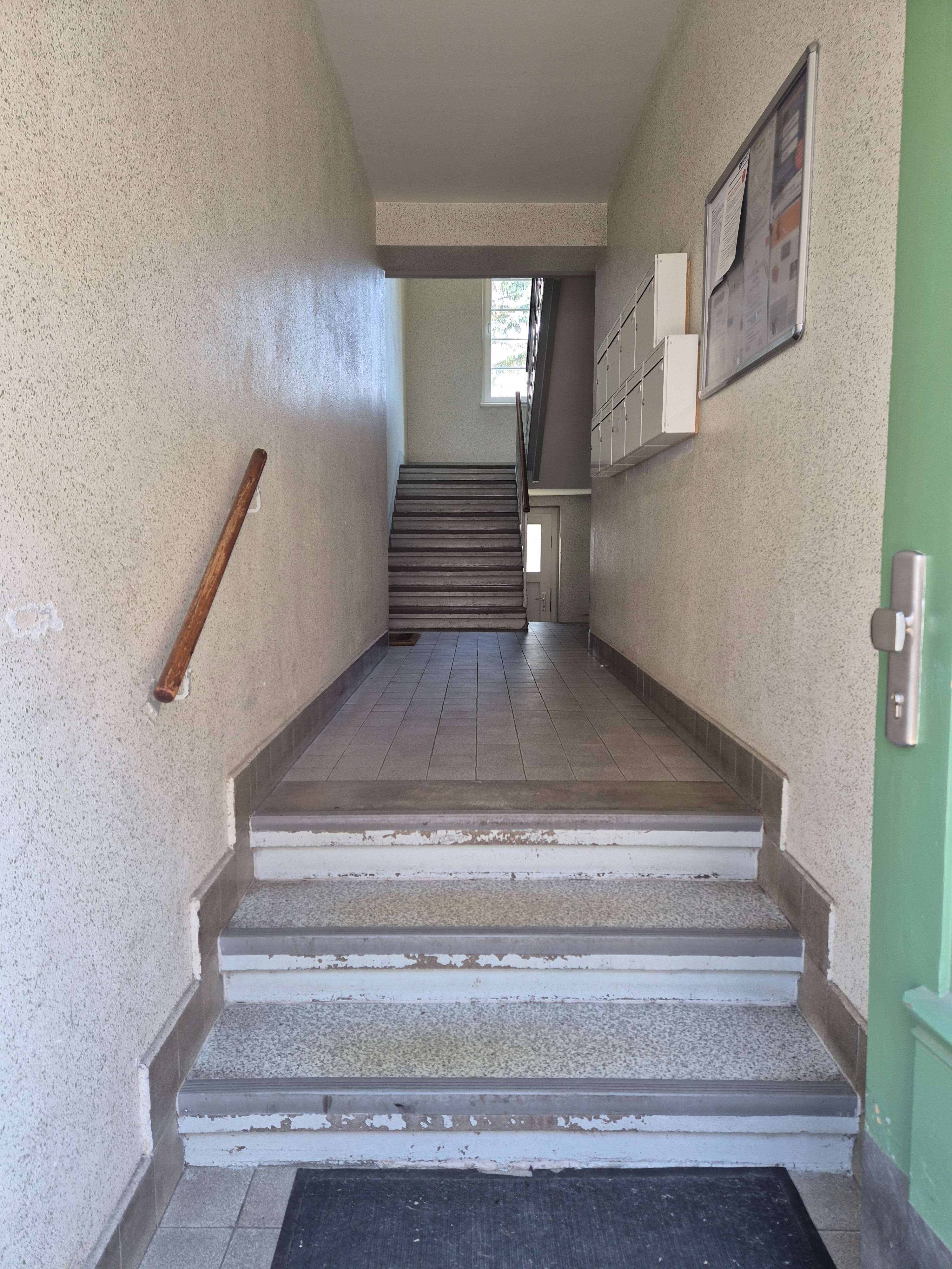 +++ Sanierungsobjekt mit Potenzial: WG-geeignete 3-Raum-Wohnung mit Balkon in Dresden-Pieschen +++, Dresden – Bild 2