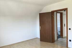 Attraktives 3 Familienhaus in Bergheim-Büsdorf mit Garage auf wunderschönem Sonnengrundstück – Windmühlenstr. 24, 50129 Rhein-Erft-Kreis – Vorschaubild 34