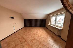 Renovierte 4-Zimmer-Obergeschosswohnung mit großem Garten, Balkon, Garage & Stellplatz – Schulstraße 12, 26897 Breddenberg – Vorschaubild 7