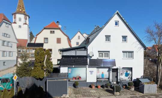 Top Rendite - Raumwunder: Wohn- und Geschäftshaus mit 3 Einheiten