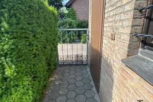 R E S E R V I E R T  ! – Krefeld – Vorschaubild 13