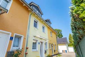 Sonniges Reihenmittelhaus mit Südterrasse! Kurzfristig verfügbar! – Die vollständige Adresse der Immobilie erhältst du vom Anbieter., 81827 Waldtrudering, München – Vorschaubild 2