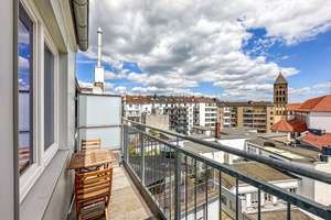 Exklusiv möblierte Dachterrassenwohnung in zentraler Lage mit komfortablem Aufzugszugang – Worringer Straße 64, 40211 Stadtmitte, Düsseldorf – Vorschaubild 2