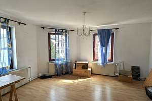 Helle, renovierte 3-Zimmer-Wohnung mit moderner Einbauküche – ein einladendes Zuhause erwartet Sie