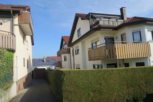 Gemütliche 2 Zi.-DG Wohnung - Zentrumsnah – Die vollständige Adresse der Immobilie erhältst du vom Anbieter., 74248 Ellhofen – Vorschaubild 2