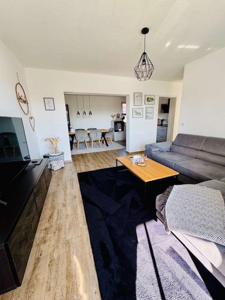 Immobilie in Alheim - Kapitalanlage in Heinebach - Saniertes 3-Parteien-Haus mit 5,26% Rendite – Provisionsfrei! - Bild 3