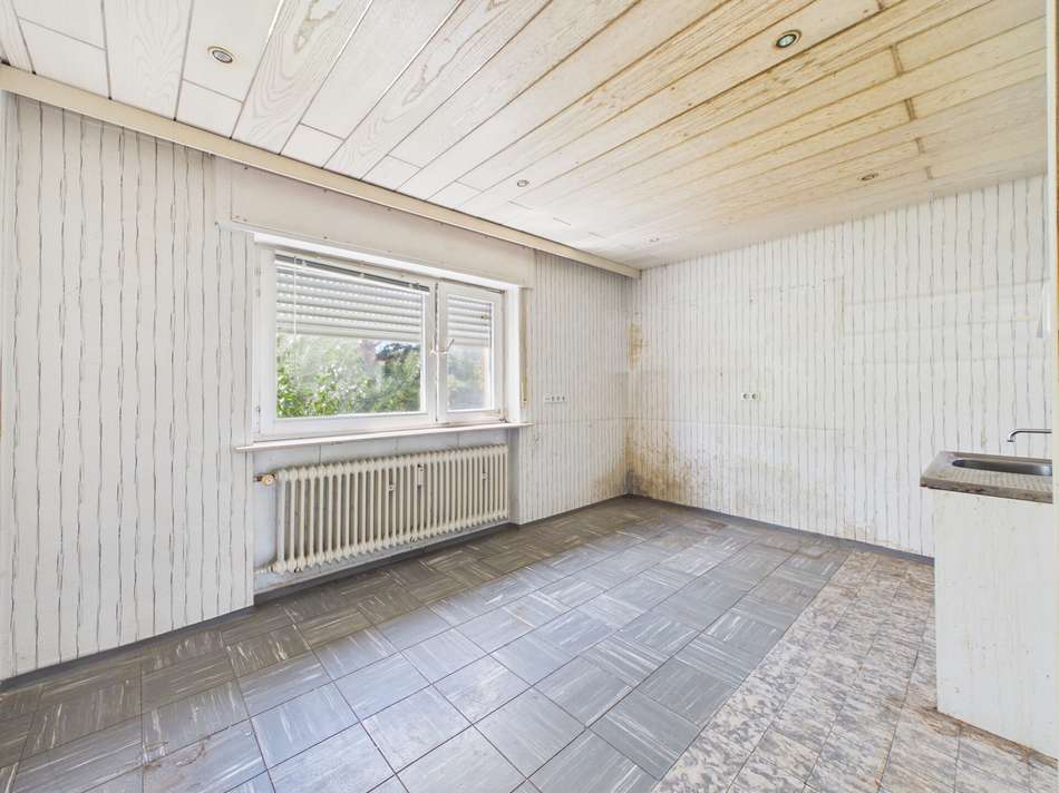 32 Küche (Wohnung 1.OG)