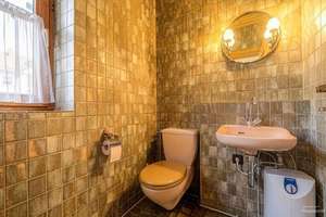 Platz für die ganze Familie: charaktervolles Wohnhaus mit drei Wohnungen – 97084 Heuchelhof, Würzburg – Vorschaubild 14