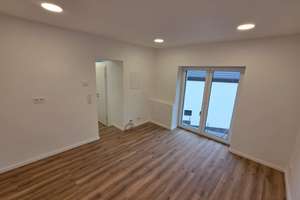 Exklusive, hochwertig sanierte 3-Zimmer-Dachgeschosswohnung mit 2 Balkonen, Fußbodenheizung – Breddebuschhang 2, 45257 Kupferdreh, Essen – Vorschaubild 8