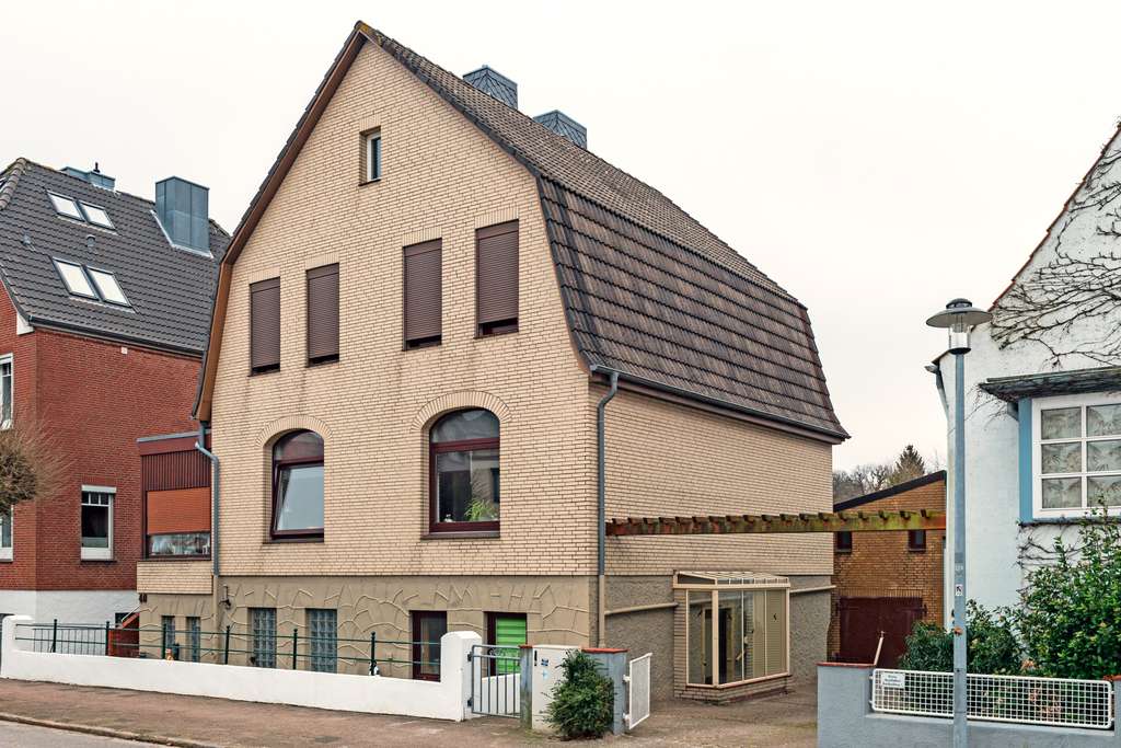 Immobilie in Laboe - Laboe,  Mehrfamilienhaus, 2. Reihe zum Strand, Bestandnutzung oder Neubau - Bild 4