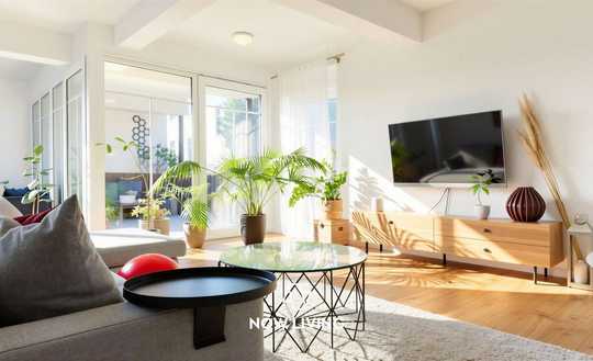 Einzigartiges Design-Loft auf 223 m² - 5-Zimmer-Loft mit Loggia