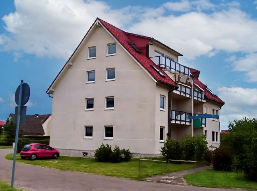 Immobilie in Windischleuba - Attraktive Kapitalanlage mit Entwicklungspotenzial – vermietete ETW mit großem Balkon  - Bild 2