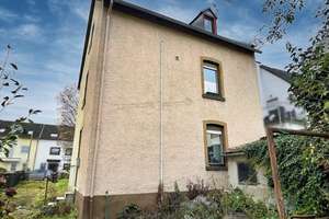 Sanierungsbedürftiges Einfamilienhaus mit großem Grundstück in ruhiger Lage von Koblenz-Wallersheim – Die vollständige Adresse der Immobilie erhältst du vom Anbieter., 56070 Wallersheim, Koblenz – Vorschaubild 11