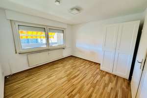 Attraktive 3,5-Zimmer Wohnung mit Balkon in Stuttgart – Die vollständige Adresse der Immobilie erhältst du vom Anbieter., 70195 Botnang-Nord, Stuttgart – Vorschaubild 2