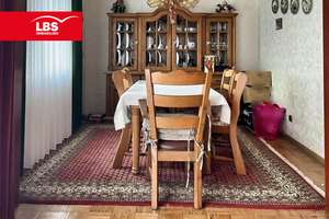 Gepflegte Wohnung mit Parkett, Balkon und Stellplatz in Dortmund Wickede – Die vollständige Adresse der Immobilie erhältst du vom Anbieter., 44319 Wickede, Dortmund – Vorschaubild 4