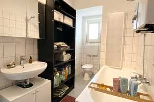 **ab 01.06.** sehr großzügige 2 Zimmerwohnung, Balkon, Wohnküche – Fröbelstr. 92, 47053 Duisburg – Vorschaubild 6