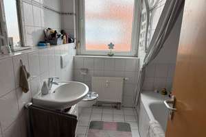 MA-Seckenheim, 4 ZKB Dachgeschoss-Maisonette-Wohnung mit Balkon und TG-Stellplatz – Die vollständige Adresse der Immobilie erhältst du vom Anbieter., 68239 Seckenheim, Mannheim – Vorschaubild 19