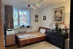 Ruhige 2-Zimmer Wohnung mit Balkon 3. OG im Rückgebäude – Franz-Joseph-Straße 41, 80801 Neuschwabing, München – Vorschaubild 4