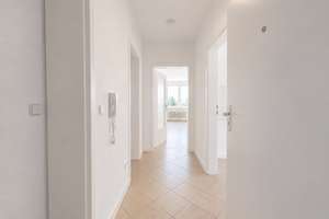 *SPANNEND für RENTNER* - kernsaniertes 2 Zimmer Apartment mit Balkon in altengerechtem Haus! – Düsseldorfer Str. 501, 47055 Wanheimerort, Duisburg – Vorschaubild 2