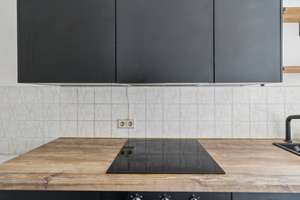 Charmante Altbauwohnung mit Balkon in bester Lage von Prenzlauer Berg – Die vollständige Adresse der Immobilie erhältst du vom Anbieter., 10439 Pankow (Ortsteil), Berlin – Vorschaubild 9