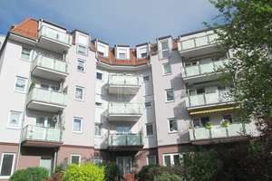 KOMFORTABEL, HELL UND GROSSZÜGIG - MIT SONNIGEM BALKON UND LIFT! – Die vollständige Adresse der Immobilie erhältst du vom Anbieter., 1139 Mickten, Dresden – Vorschaubild 4