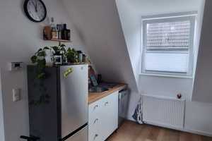 2,5-Raum-Maisonette-Wohnung mit Einbauküche in Köln Deutz – Köln – Vorschaubild 8