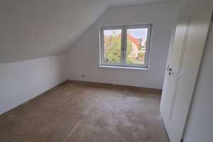 Viel Platz für Ihre Pläne: Gepflegtes Einfamilienhaus in Berlin-Johannisthal – Die vollständige Adresse der Immobilie erhältst du vom Anbieter., 12487 Johannisthal, Berlin – Vorschaubild 10