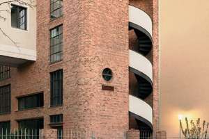 Property thumbnail 2