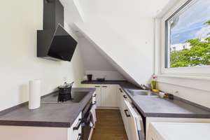 Dachgeschosswohnung mit 50 qm und 3 Zimmern in Darmstadt – Eschollbrücker Straße 13, 64283 Darmstadt-West, Darmstadt – Vorschaubild 4