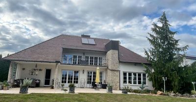 Exklusive Villa mit parkähnlichem Grundstück in Bestlage von Rain am Lech