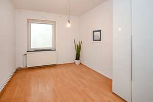 3-Zimmer-Wohnung mit Balkon in beliebter Wohnlage Hannovers! – Die vollständige Adresse der Immobilie erhältst du vom Anbieter., 30161 Oststadt, Hannover – Vorschaubild 2