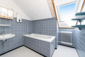 Großzügiges Einfamilienhaus mit Einliegerwohnung, Garten und Entwicklungspotenzial – Die vollständige Adresse der Immobilie erhältst du vom Anbieter., 86179 Haunstetten-Nord, Augsburg – Vorschaubild 26