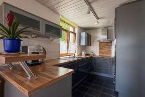 Familienglück in toller Lage- Großzügiges, modernes Haus in Nagold- Pfrondorf – Die vollständige Adresse der Immobilie erhältst du vom Anbieter., 72202 Nagold – Vorschaubild 4