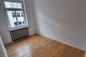 Helle 4 Zimmer Wohnung in einem  schönen Stadthaus – Die vollständige Adresse der Immobilie erhältst du vom Anbieter., 47799 Cracau, Krefeld – Vorschaubild 8