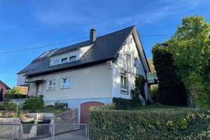 Exklusives Einfamilienhaus in Ottenhausen: Klassik trifft Moderne – Die vollständige Adresse der Immobilie erhältst du vom Anbieter., 75334 Straubenhardt – Vorschaubild 4